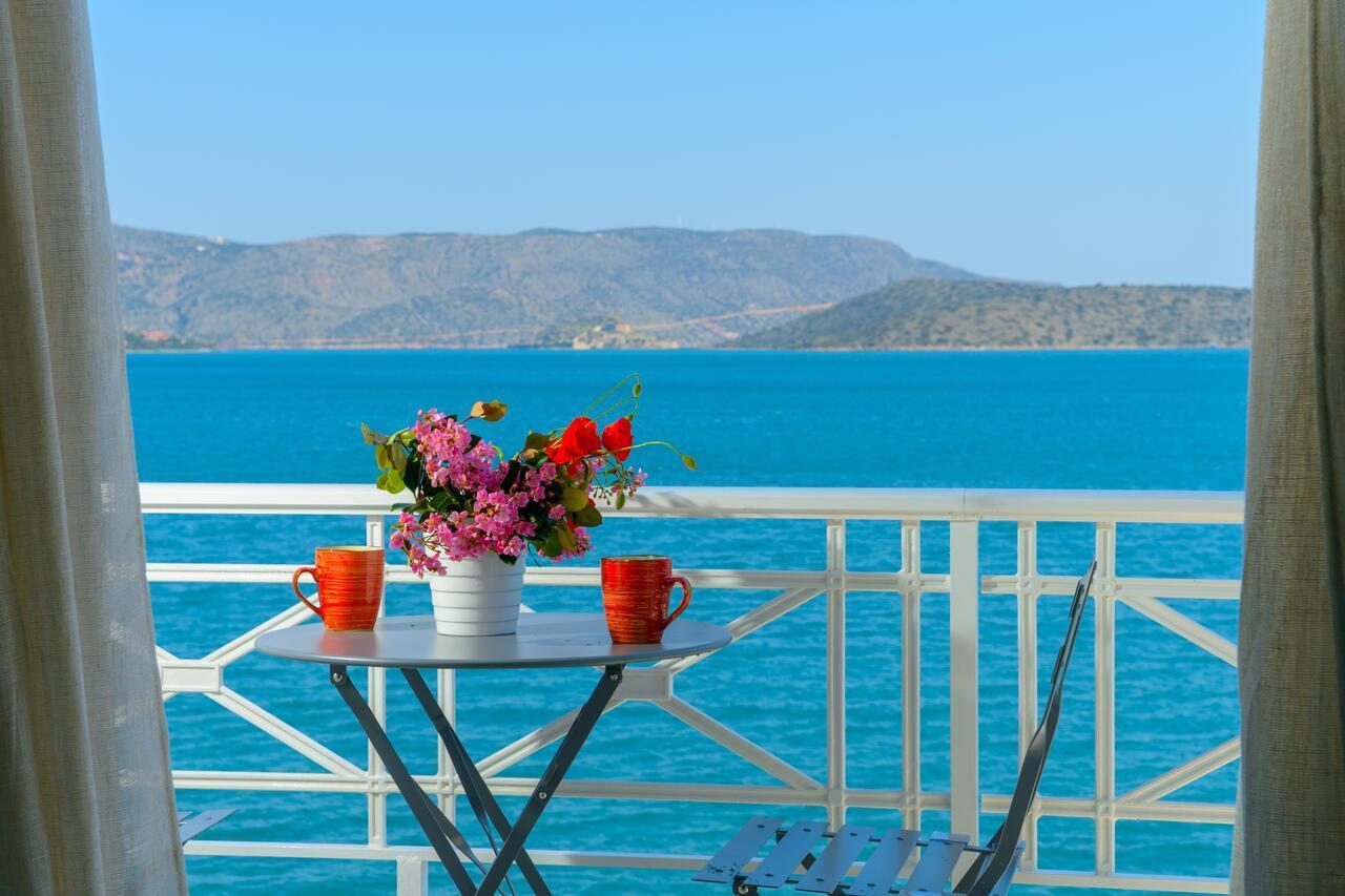 Margarita'S Seafront Luxury Apartment Elounda Eksteriør billede