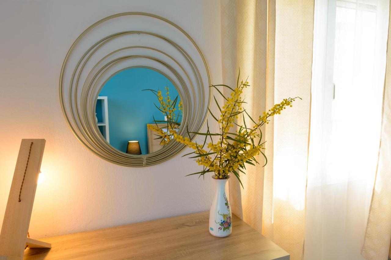 Margarita'S Seafront Luxury Apartment Elounda Eksteriør billede