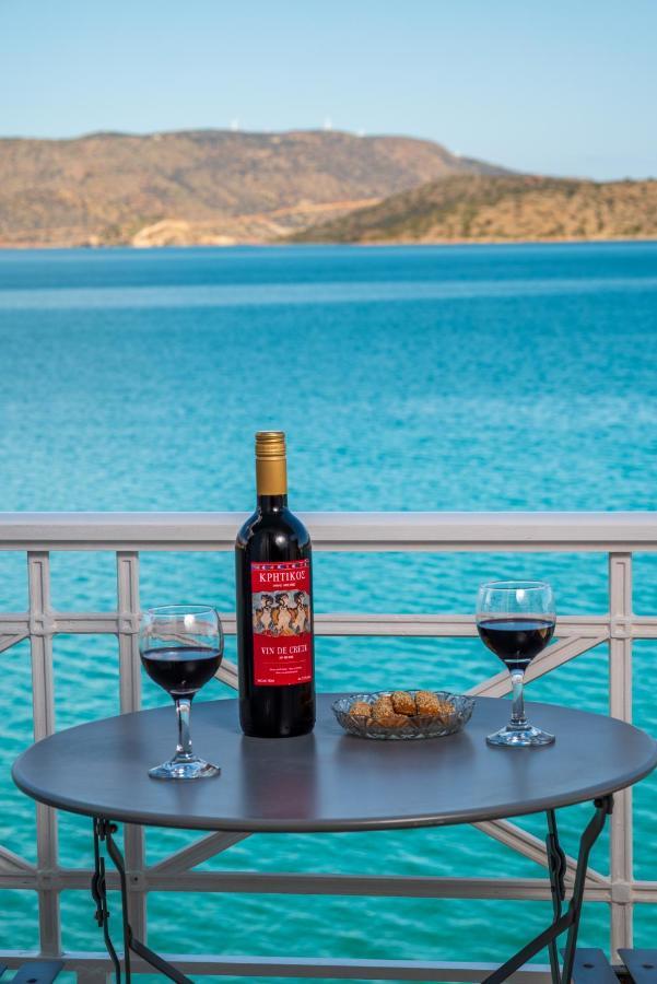 Margarita'S Seafront Luxury Apartment Elounda Eksteriør billede